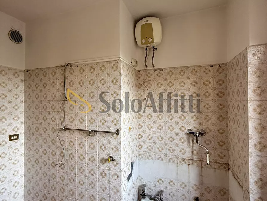 Immagine 95 di Quadrilocale in affitto  in Via Buratto 7 a Ciriè