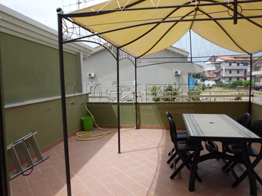 Immagine 20 di Trilocale in affitto  in Via Jannuzzo 14 a Giardini-Naxos