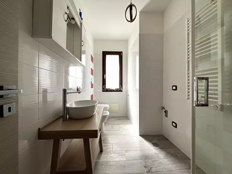 Immagine 7 di Bilocale in affitto  a Catanzaro