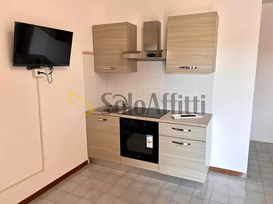 Immagine 6 di Monolocale in affitto  in Via Cavour 85 a Alba Adriatica