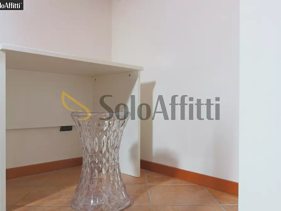 Immagine 17 di Bilocale in affitto  in Piazza Giuseppe Garibaldi 28 a Muggiò