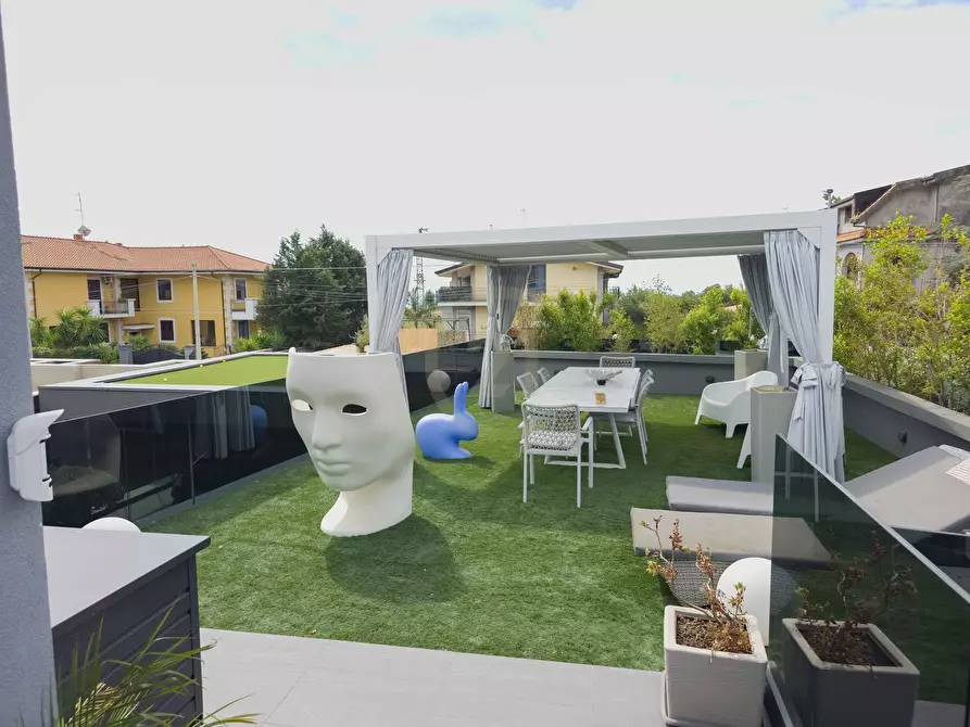 Immagine 14 di Villa in vendita  a Mascalucia