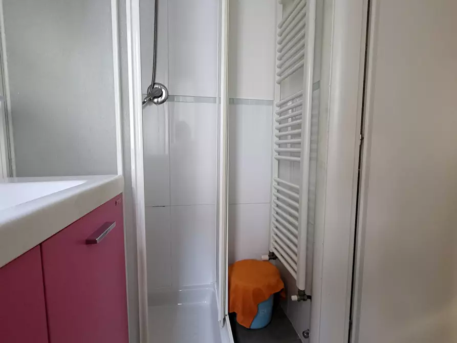 Immagine 14 di Monolocale in vendita  in Strada Matteo Renato Imbriani 39 a Parma