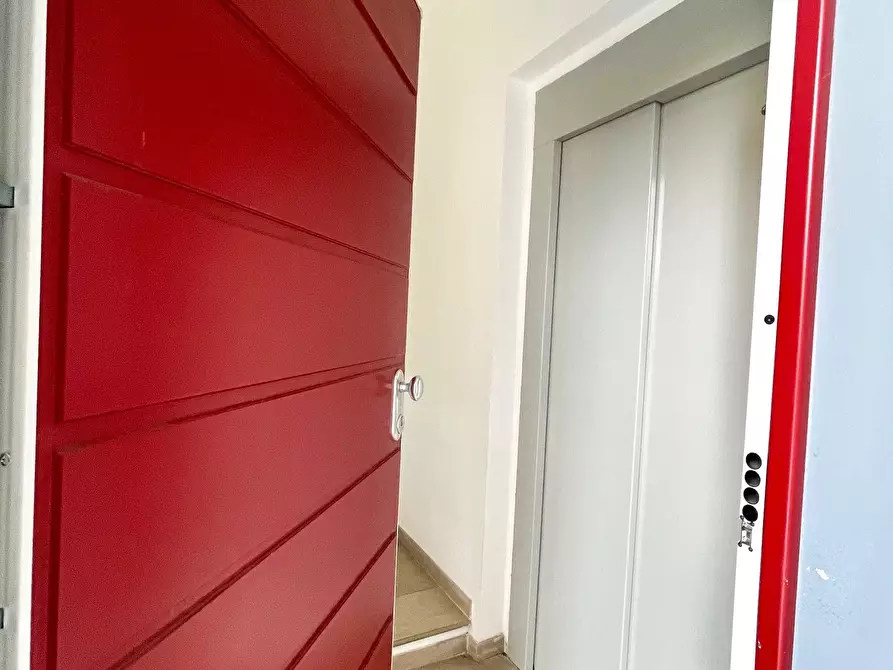 Immagine 19 di Porzione di casa in vendita  in Via Bettino Ricasoli a Parma