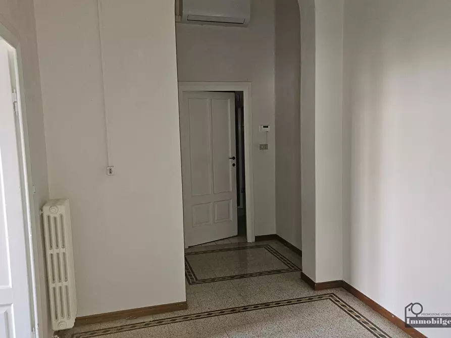 Immagine 26 di Trilocale in affitto  in Viale Tanara 13 a Parma