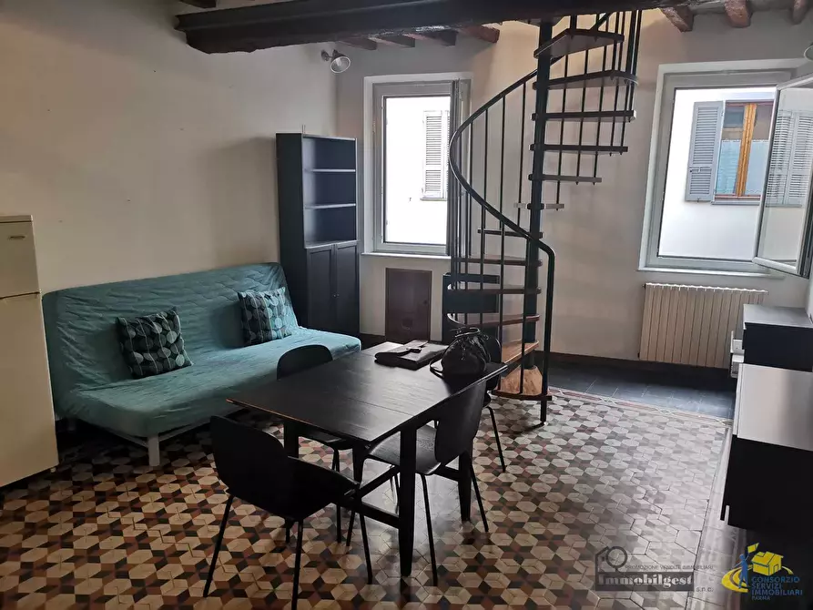 Immagine 20 di Quadrilocale in affitto  in Borgo Garimberti 18 a Parma