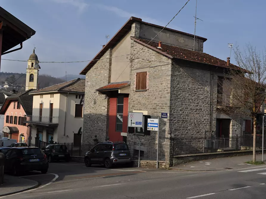 Immagine 7 di Trilocale in vendita  in Via Trento 13 a Bedonia