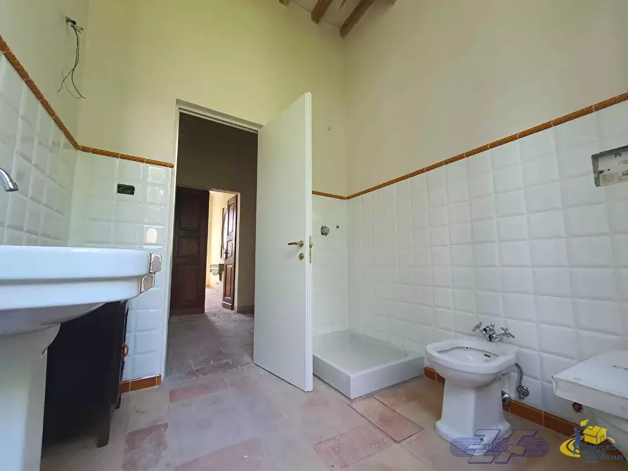 Immagine 43 di Terratetto in vendita  in VIA CAVAILLON 7 a Langhirano