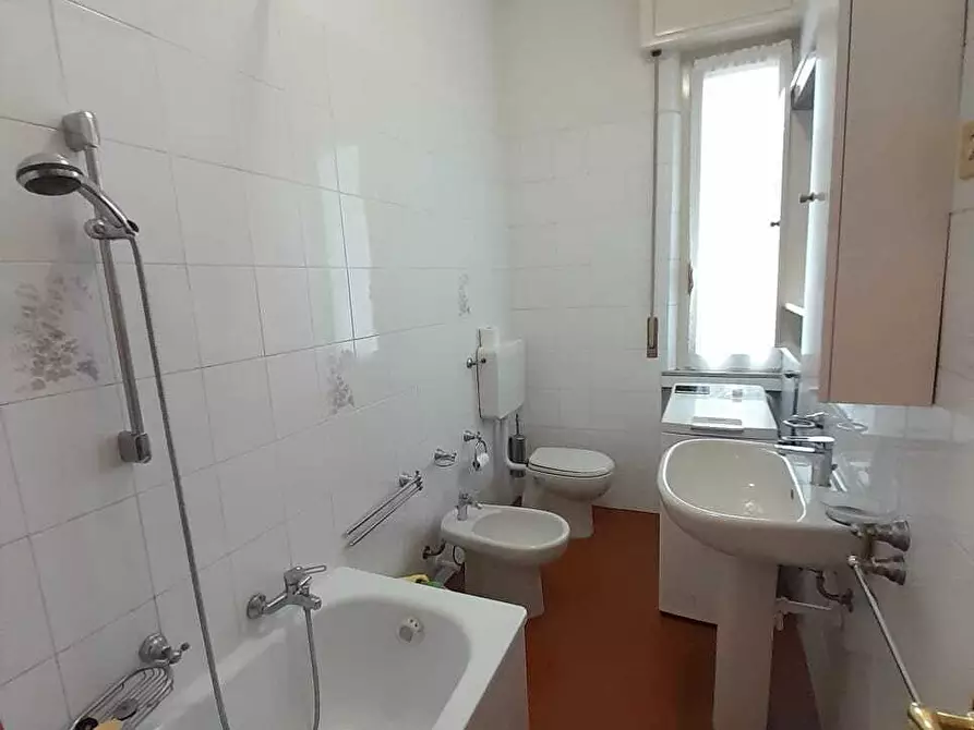 Immagine 12 di Trilocale in vendita  in VIA VOLTURNO 9 a Parma