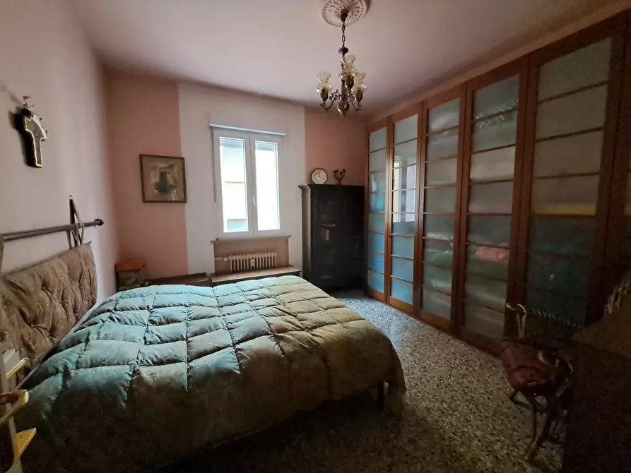 Immagine 18 di Trilocale in vendita  in Via Giorgio Compiani a Parma