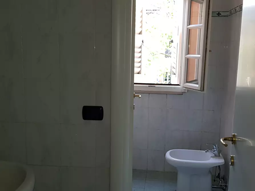 Immagine 18 di Bilocale in affitto  in Via Primo Groppi 14 a Parma