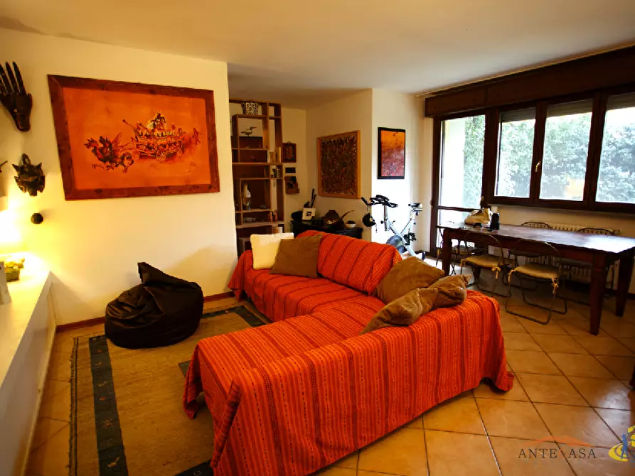 Immagine 4 di Quadrilocale in vendita  in Strada Martinella 263 a Parma