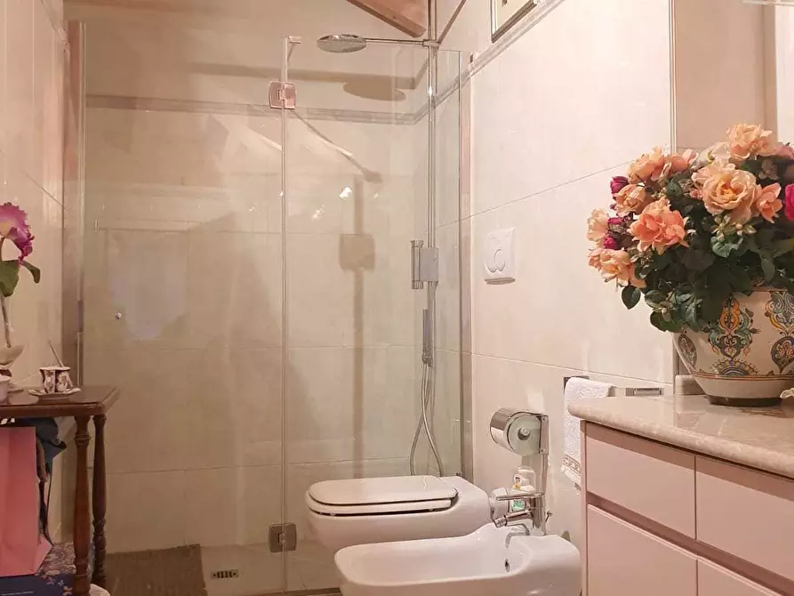 Immagine 35 di Trilocale in vendita  in Via Francesco Cassoli a Reggio Nell'emilia