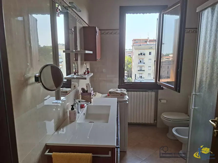 Immagine 13 di Attico in affitto  in Via Emilia Est 63 a Parma