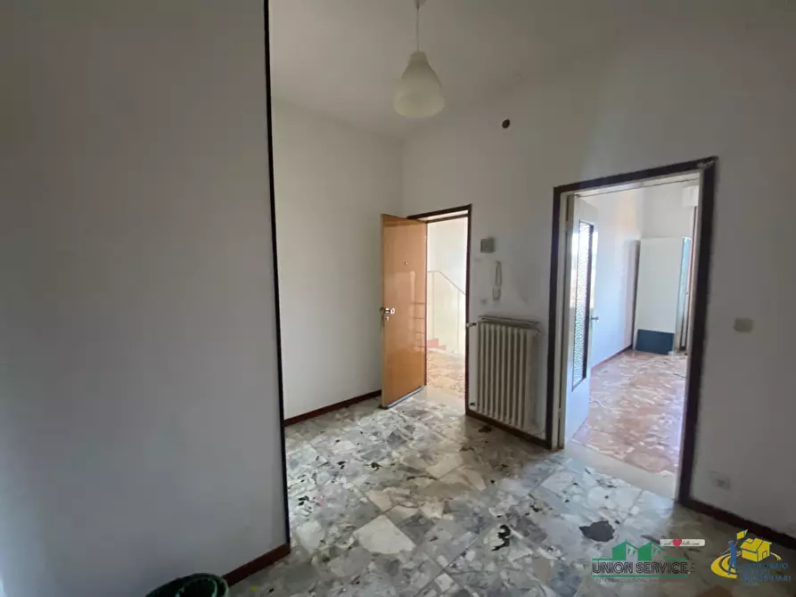 Immagine 4 di Bilocale in vendita  in Via Partigiani D'Italia 7 a Fornovo Di Taro