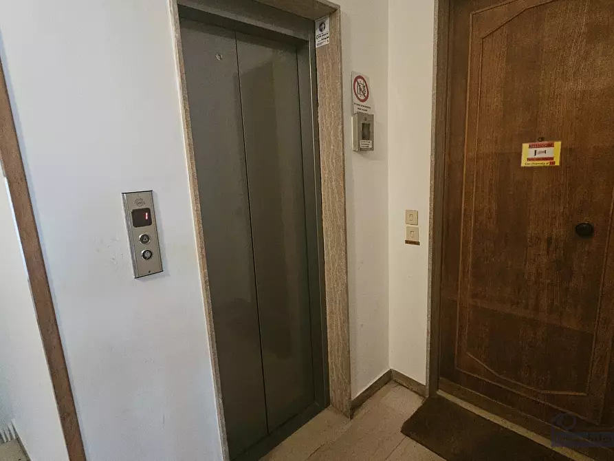 Immagine 12 di Quadrilocale in affitto  in Via Carlo Innocenzo Frugoni 15 a Parma