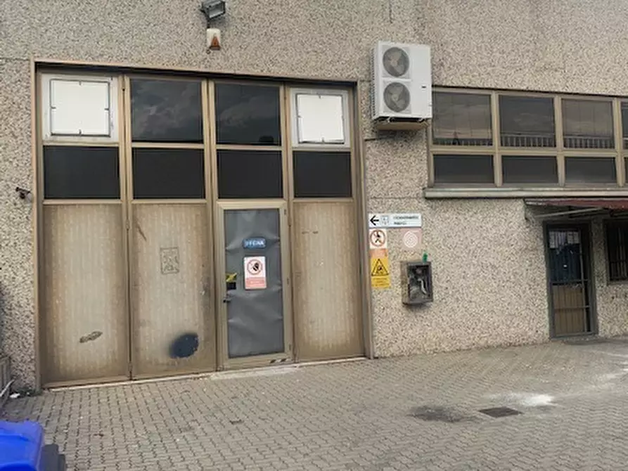 Immagine 2 di Attività artigianale in vendita  in Via Mantova a Parma