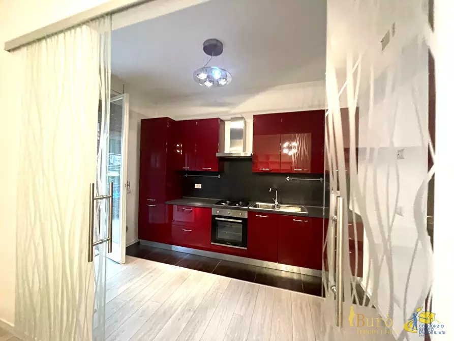 Immagine 3 di Trilocale in affitto  in Via Giuseppe Verdi a Parma