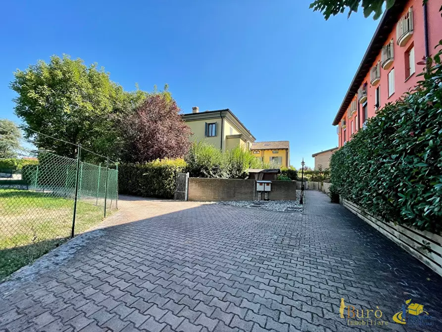 Immagine 11 di Bilocale in affitto  in Strada Argini Parma 36 a Parma