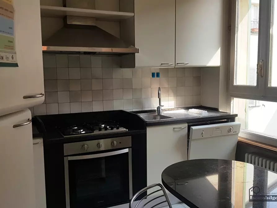 Immagine 18 di Trilocale in affitto  in Borgo Schizzati 17 a Parma