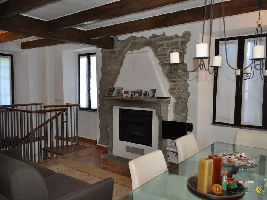 Immagine 39 di Rustico / casale in vendita  in VIA MAESTRI a Valmozzola