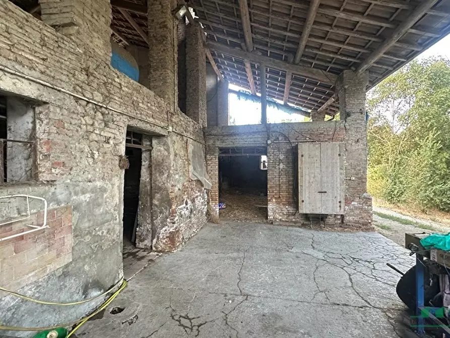 Immagine 24 di Rustico / casale in vendita  in le coste 1 a Sala Baganza