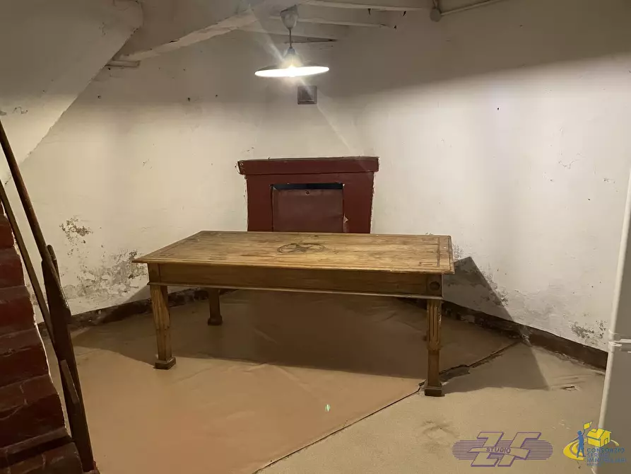 Immagine 13 di Porzione di casa in vendita  in via goiano a Langhirano