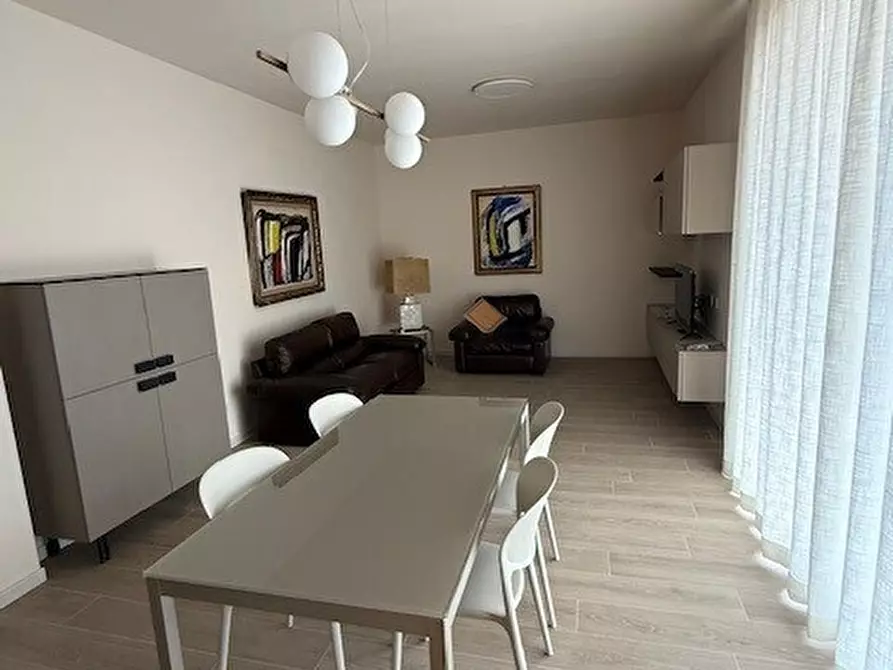 Immagine 2 di Bilocale in affitto  in Via Cassio Parmense 5 a Parma