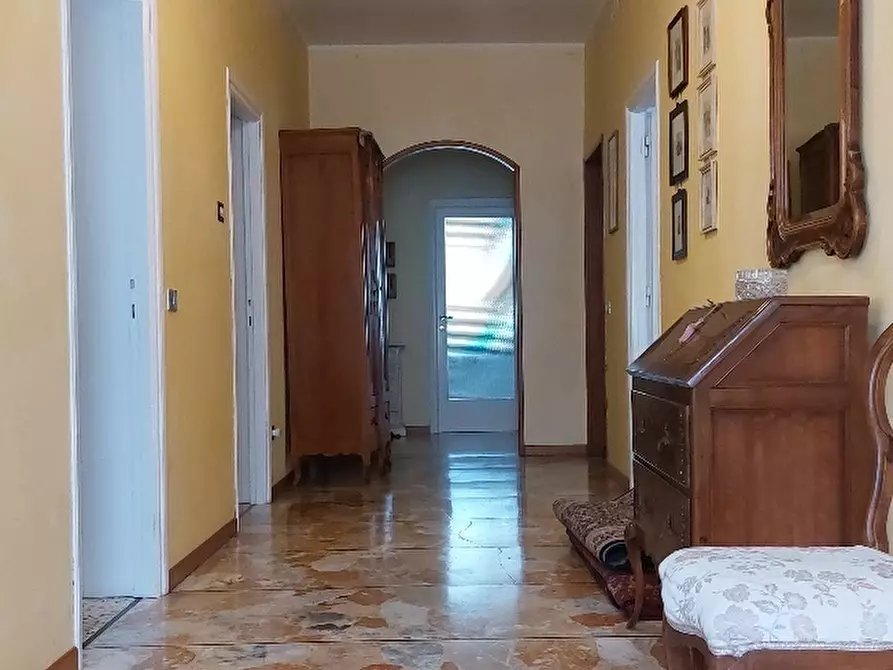 Immagine 18 di Quadrilocale in vendita  a Parma