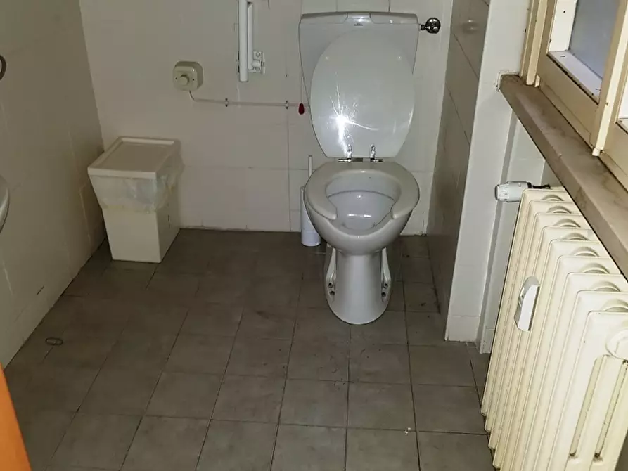 Immagine 12 di Ufficio in affitto  in Strada Giuseppe Mazzini 3 a Parma