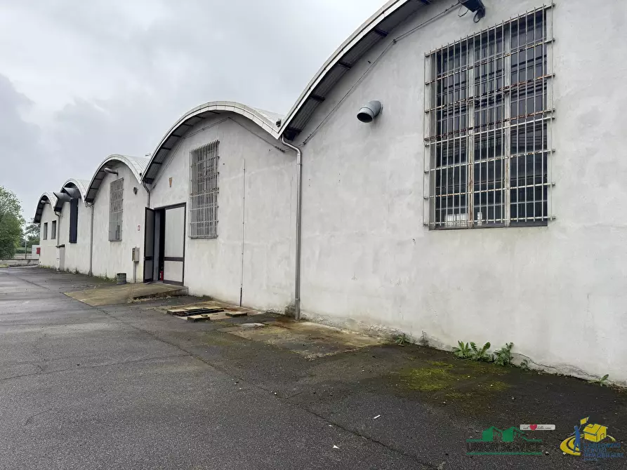 Immagine 10 di Attività artigianale in vendita  in strada provinciale a Sala Baganza