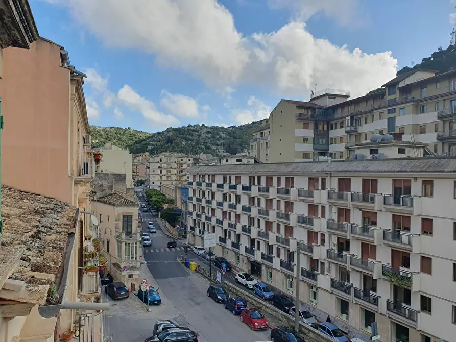 Immagine 5 di Appartamento in vendita  in Via Giovanni Muriana a Modica