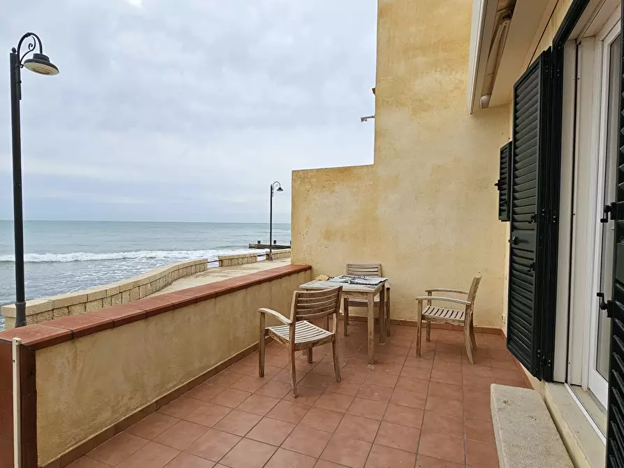 Immagine 33 di Porzione di casa in vendita  in Via Miramare 341 a Scicli