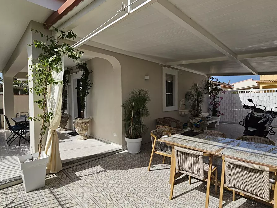 Immagine 6 di Villa in vendita  in Via Pablo Neruda 81 a Ispica