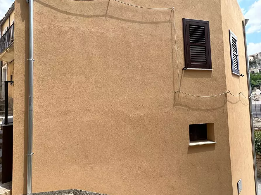 Immagine 8 di Casa indipendente in vendita  in Via Leni 4 a Modica