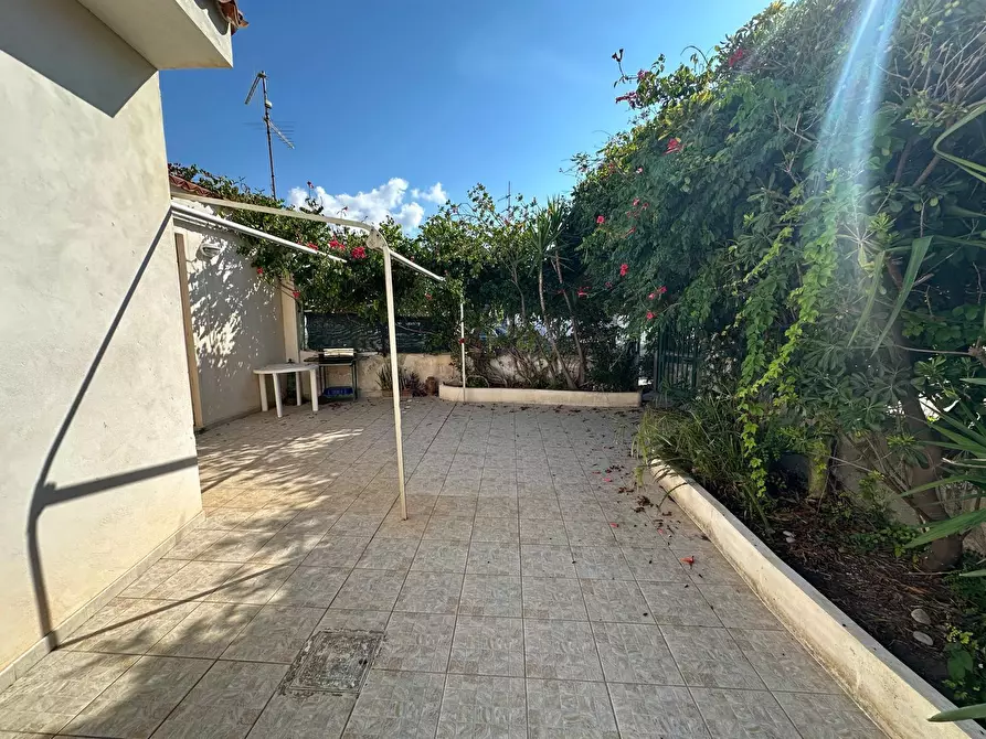 Immagine 14 di Villa in vendita  in Via del Laghetto 23 a Modica