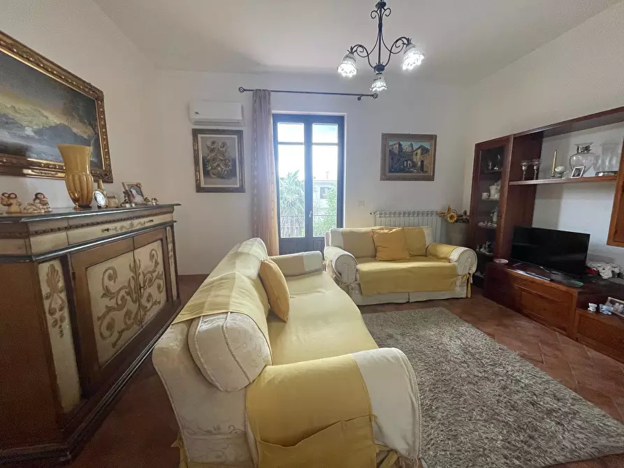 Immagine 10 di Villetta a schiera in vendita  in Via Dente Crocicchia a Modica