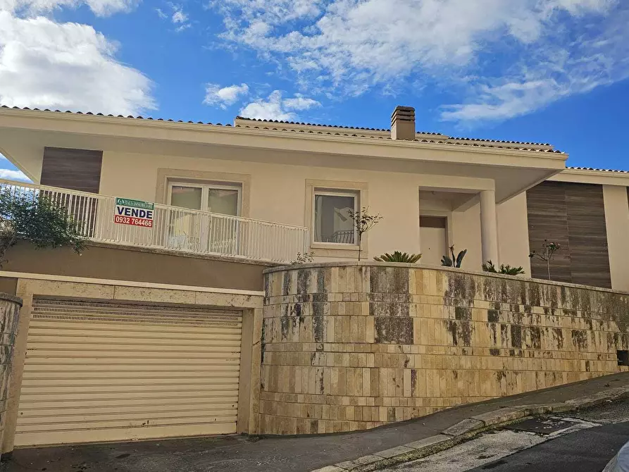 Immagine 29 di Villa in vendita  a Modica