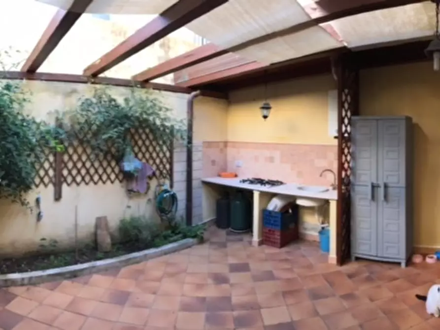 Immagine 13 di Villetta a schiera in vendita  a Modica