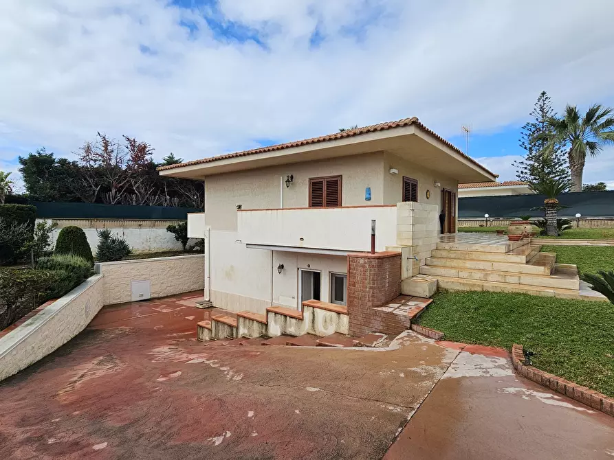 Immagine 2 di Villa in vendita  in Via Portovenere 80 a Ragusa