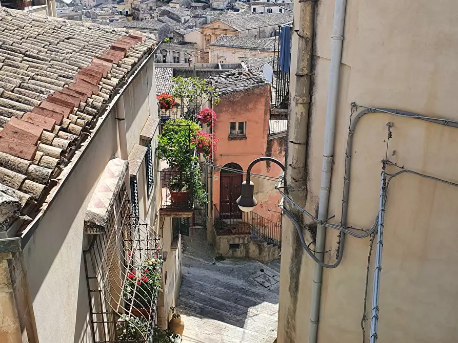 Immagine 5 di Casa indipendente in vendita  a Modica