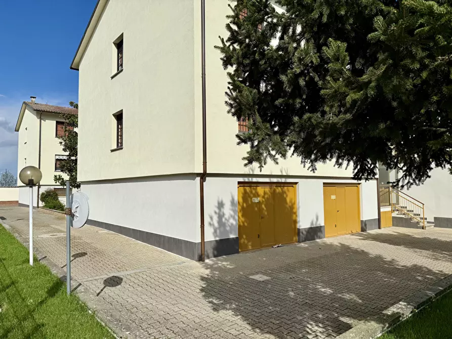 Immagine 6 di Pentalocale in vendita  in via verde 13 a Ozzano Dell'emilia