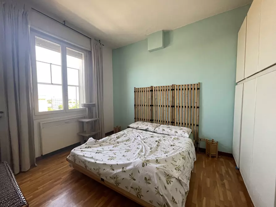 Immagine 23 di Bilocale in vendita  in Via Botticelli a Bologna