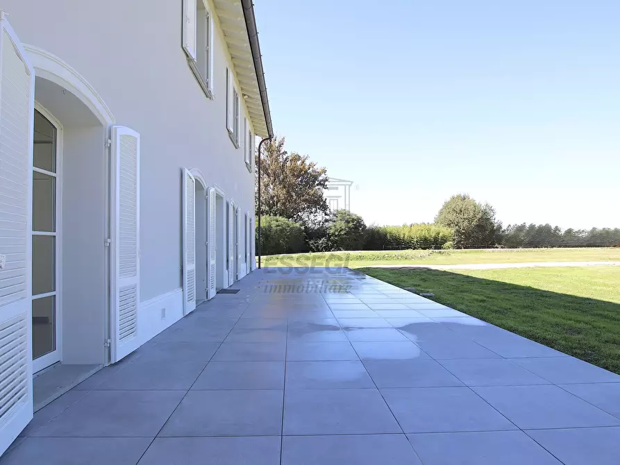 Immagine 7 di Villa in vendita  in Via Don Emilio Angeli a Lucca