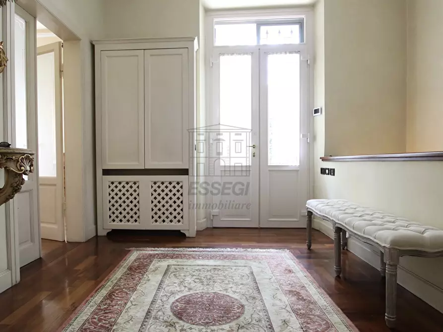 Immagine 6 di Villa in vendita  in Viale Pacini 35 a Lucca