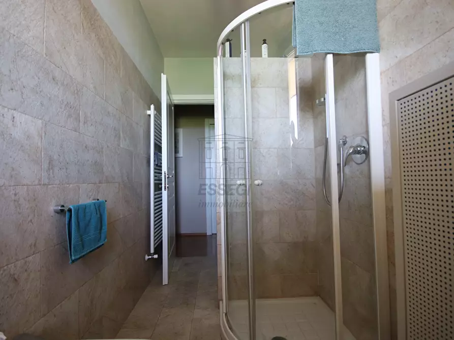 Immagine 41 di Villa in vendita  in Via di Paganico 115 a Capannori