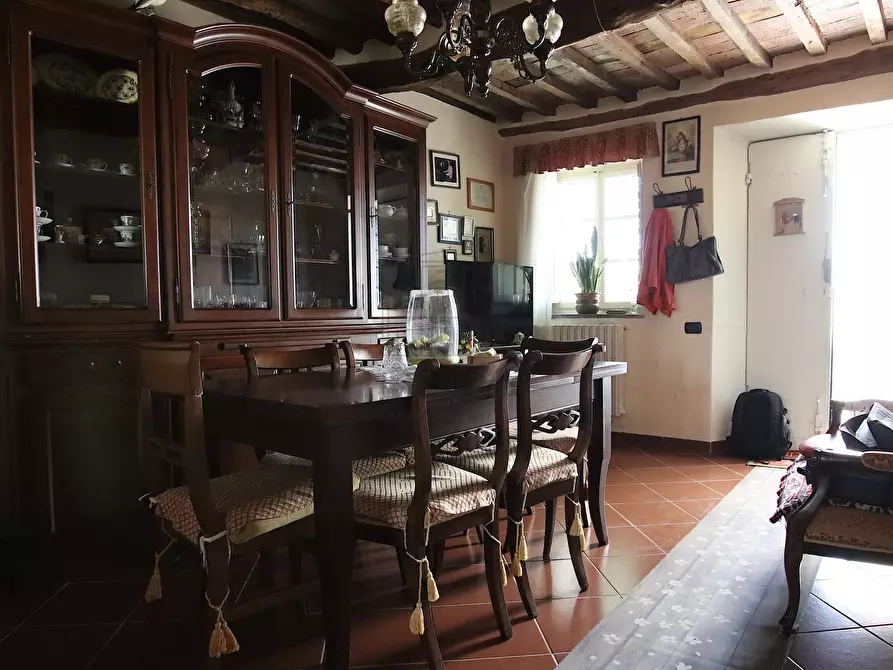 Immagine 22 di Rustico / casale in vendita  in Via di Collecchio a Capannori