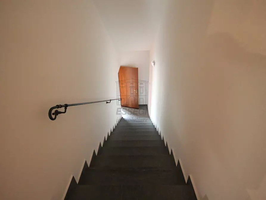 Immagine 28 di Villa in vendita  in via delle foreste a Lucca