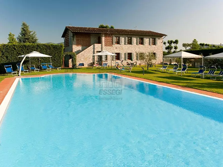 Immagine 1 di Rustico / casale in vendita  in Via di Rocchino 60 a Lucca