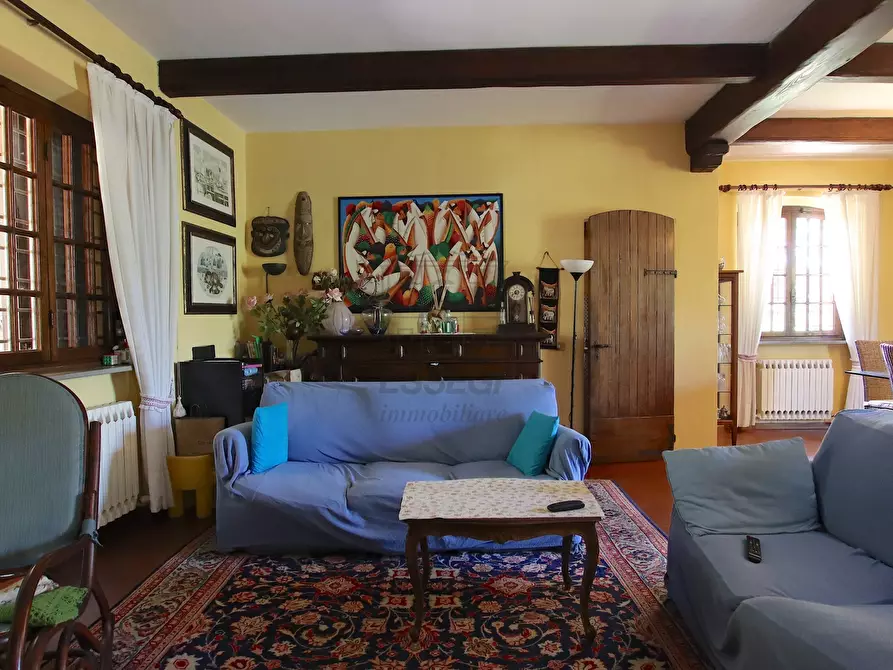 Immagine 9 di Villa in vendita  in Via dei Borelli a Lucca